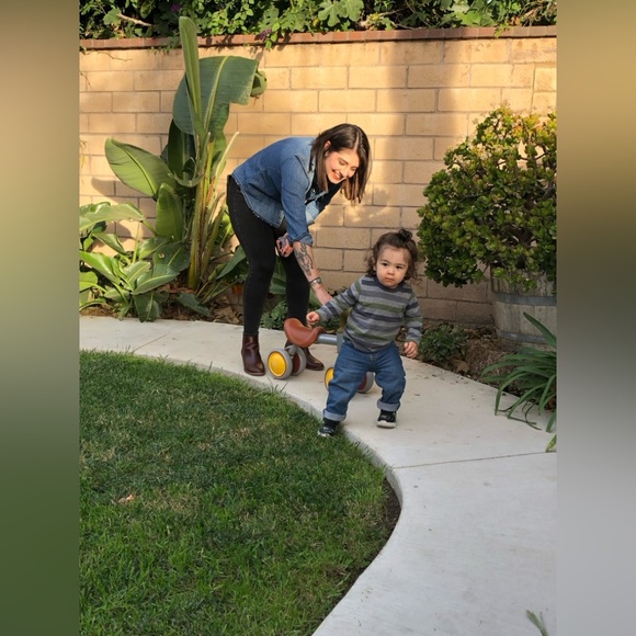 Meet your Posher, Karina - Picture 9 of 14